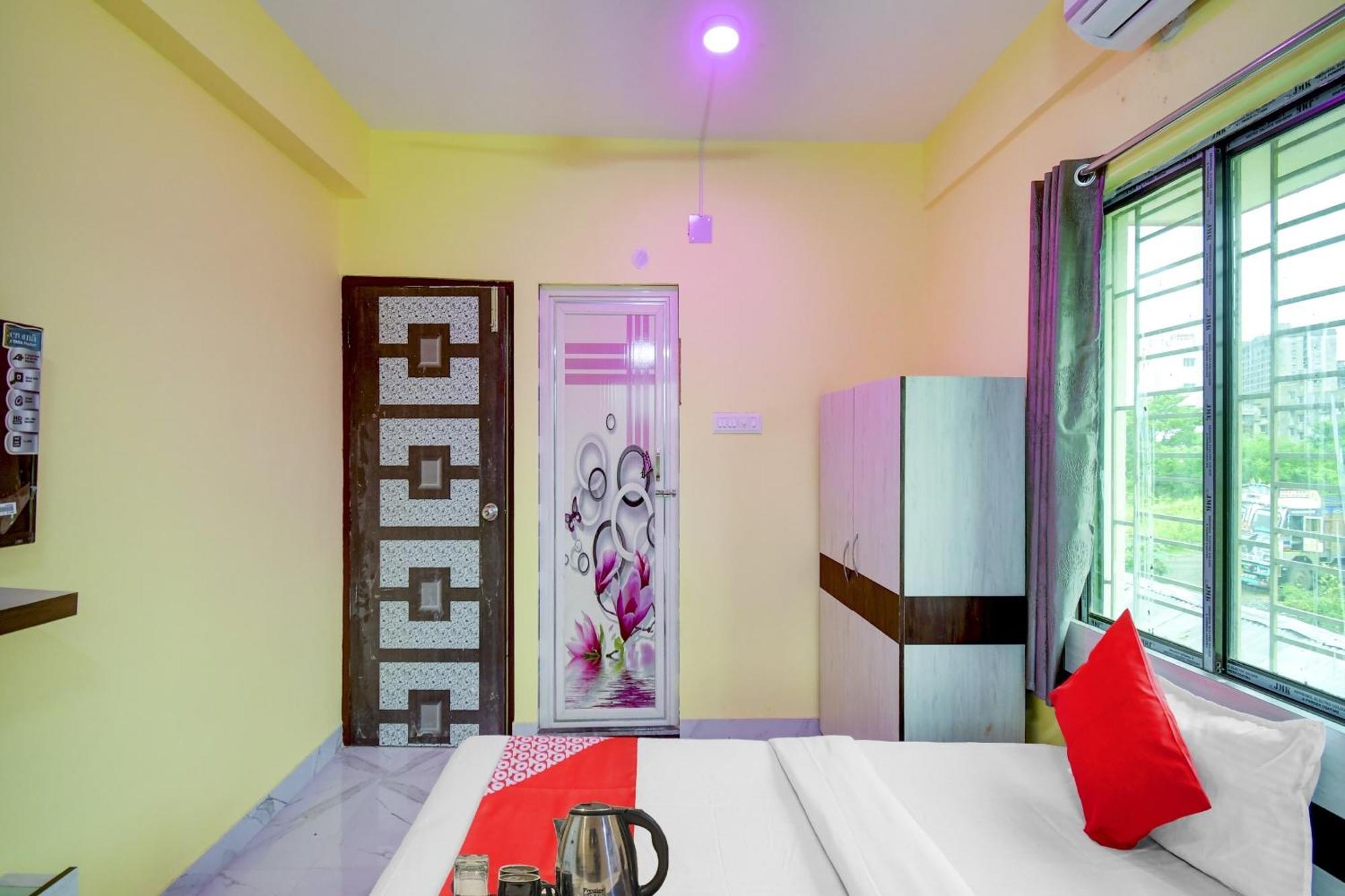 Super Hotel O 4 Friends Kolkata Exterior photo